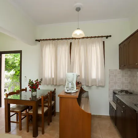 Bella Vista Apartment *